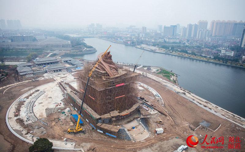 現(xiàn)全球最大關公青銅雕像，目測宇達施工（圖）