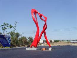 青島國際服裝城不銹鋼雕塑、石雕、玻璃鋼雕塑_濱州宏景雕塑有限公司